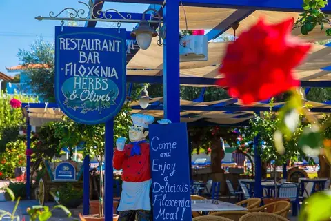 Filoxenia Hotel - Apartments in Θεολόγος — foto 29