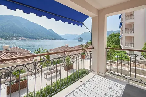 HUMA Kotor Bay Hotel & Villas in Kotor — foto 6