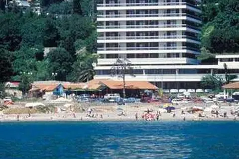 Hotel Sato in Sutomore