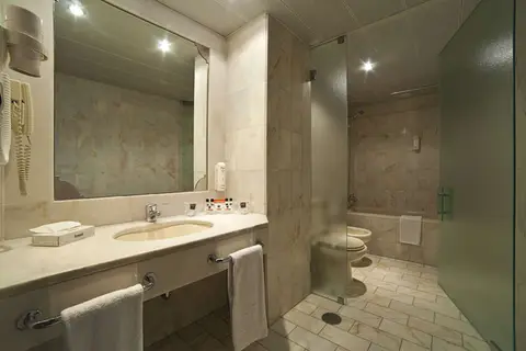 Hotel HF Fenix Lisboa in Lissabon — foto 17