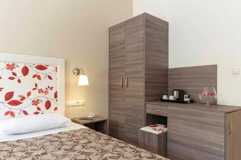 Hotel Hippocampus in Ιαλυσός — foto 2