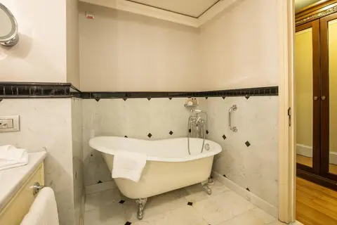 Pera Palace Hotel in Fatih — foto 11