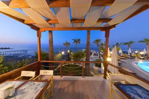Anitas Beach Hotel in Alaşehir — foto 18