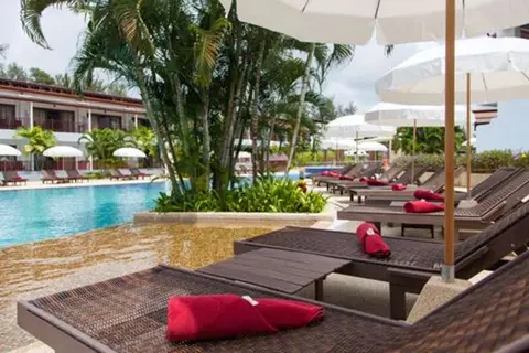 Arinara Bangtao Beach Resort in ตำบลเชิงทะเล — foto 10