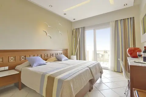 Evilion & Stilvi Sea & Sun Hotels in Athene — foto 20