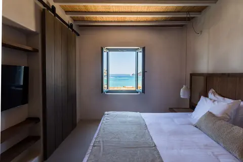 Branco Mykonos in Πλατύς Γιαλός — foto 4