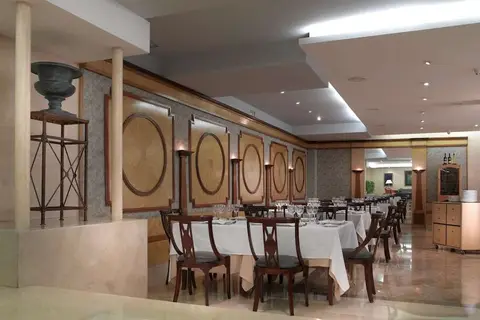 Hotel Macia Alfaros in Córdoba — foto 17