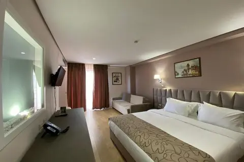 Doanesia Premium Hotel & Spa in Tirana — foto 6