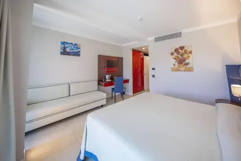 Victoria Palace in Cefalu — foto 14