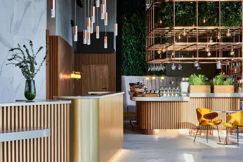Hotel Crowne Plaza Dubai Jumeirah in Dubai — foto 11