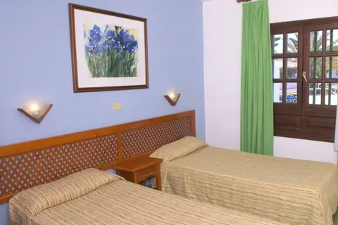 Apartamentos LIVVO Las Gaviotas in Tías — foto 5