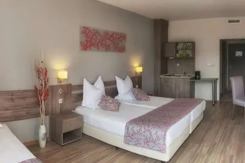 Park Hotel Odessos in Одесос — foto 30