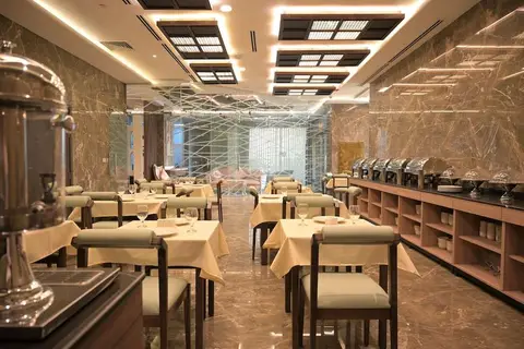 Garden City Hotel in ديرة — foto 9