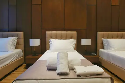 Portik Hotel in Berat — foto 4