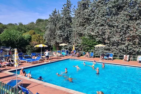 Camping Pian Dei Boschi foto 11