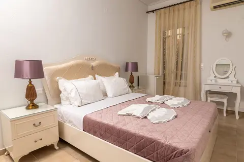 Michaelia Hotel in Πέτρα — foto 8