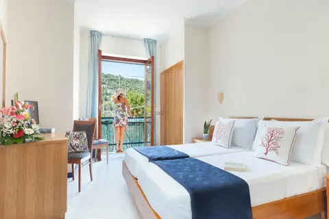 Hotel Piccolo Paradiso in Massa Lubrense — foto 22