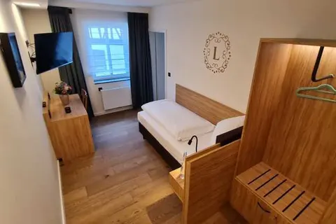 Landgasthof zur Burg Grenzau foto 6