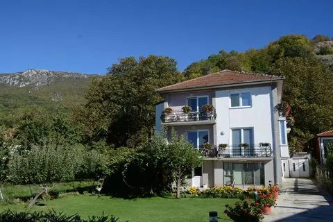Villa Mimi in Peshtani — foto 10