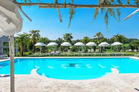 Chervò Golf Hotel Spa & Resort San Vigilio - Apartments in Pozzolengo — foto 8