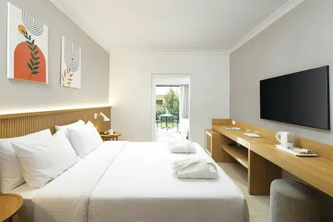 Hotel Roda Beach Resort & Spa in Roda Beach Resort Spa, foto 12