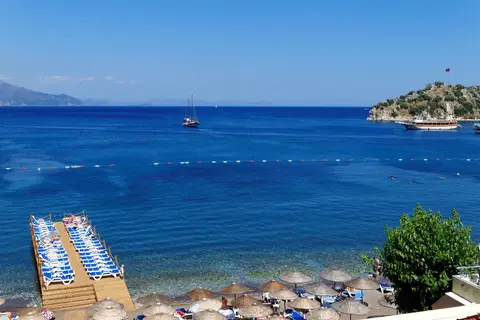 Özcan Beach Hotel in Marmaris — foto 10