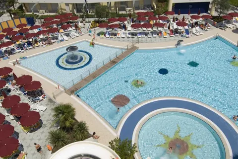 Vakantiepark Planetarium foto 1