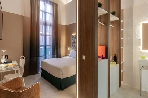 Axel Hotel Valencia in Valencia — foto 18