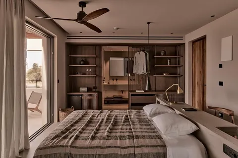 Theros All Suite foto 2