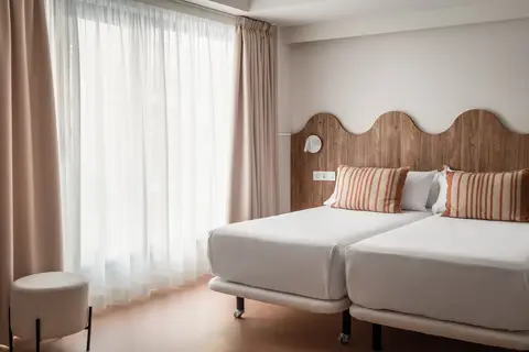 BYPILLOW Paseo in Alicante — foto 15