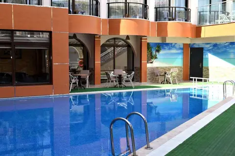 Hotel By Karaaslan Inn in Kuşadası — foto 2