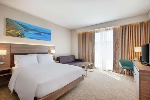 Hilton Garden Inn Tirana in Tirana — foto 17