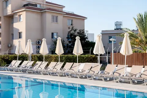 Kefalos Damon Hotel Apartments in Paphos — foto 14