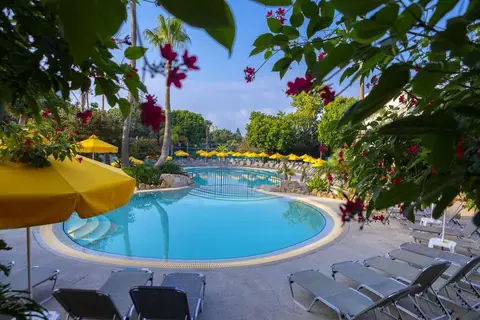 Mayfair Hotel in Paphos — foto 19