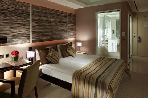 Cratos Premium Hotel & Casino in Girne — foto 8