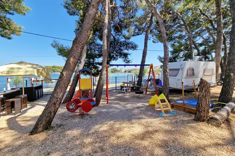 Camping Taber Pašman in Pašman — foto 4