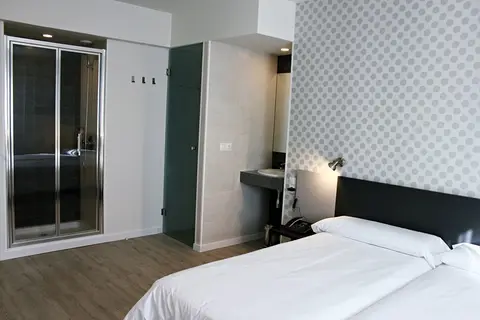 Urban Dream Hotel Nevada in Armilla — foto 15