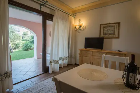 Il Giardino degli Oleandri in Poltu Quatu, foto 16