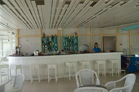 Irina Beach Hotel in Zipari, foto 8