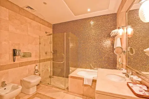 Century Hotel Doha in Doha — foto 12