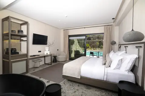 Aeonic Suites & Spa Mykonos in Τούρλος — foto 23
