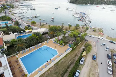 Hotel Athos in Municipal Unit of Ellomenos