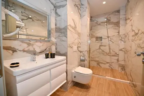 Hotel Zanzi in Durres — foto 11