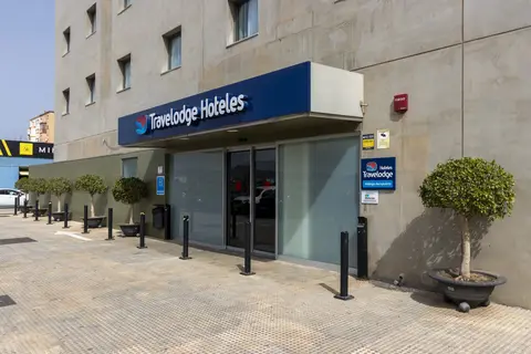 Travelodge Málaga Airport in Guadalmar-San Julián — foto 9