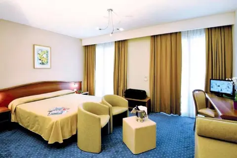 Hotel Du Parc in Sirmione — foto 21