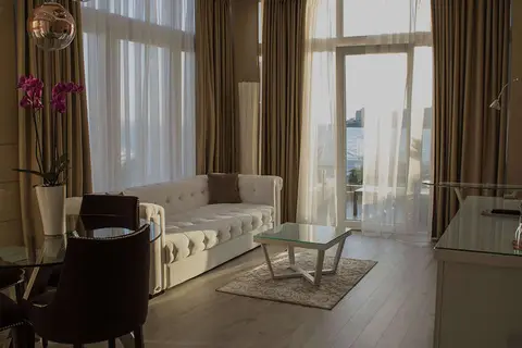 Demi Hotel in Sarandë — foto 2