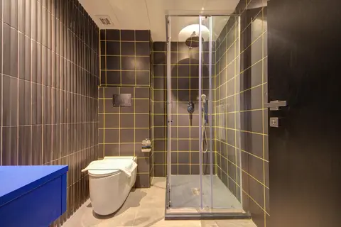 IKYK Hotel in San Ġiljan — foto 10