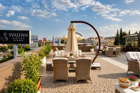 Svalinn Hotel in Gaziemir — foto 24
