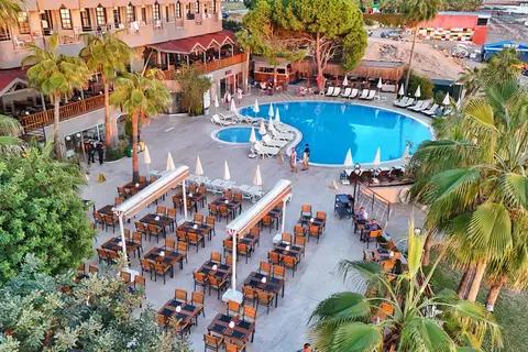 Anitas Beach Hotel in Alaşehir — foto 3