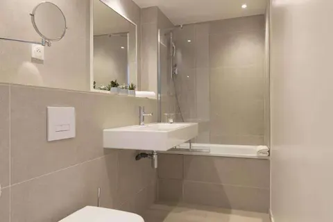 Hotel Paris Louis Blanc Gare du Nord in Paris — foto 9